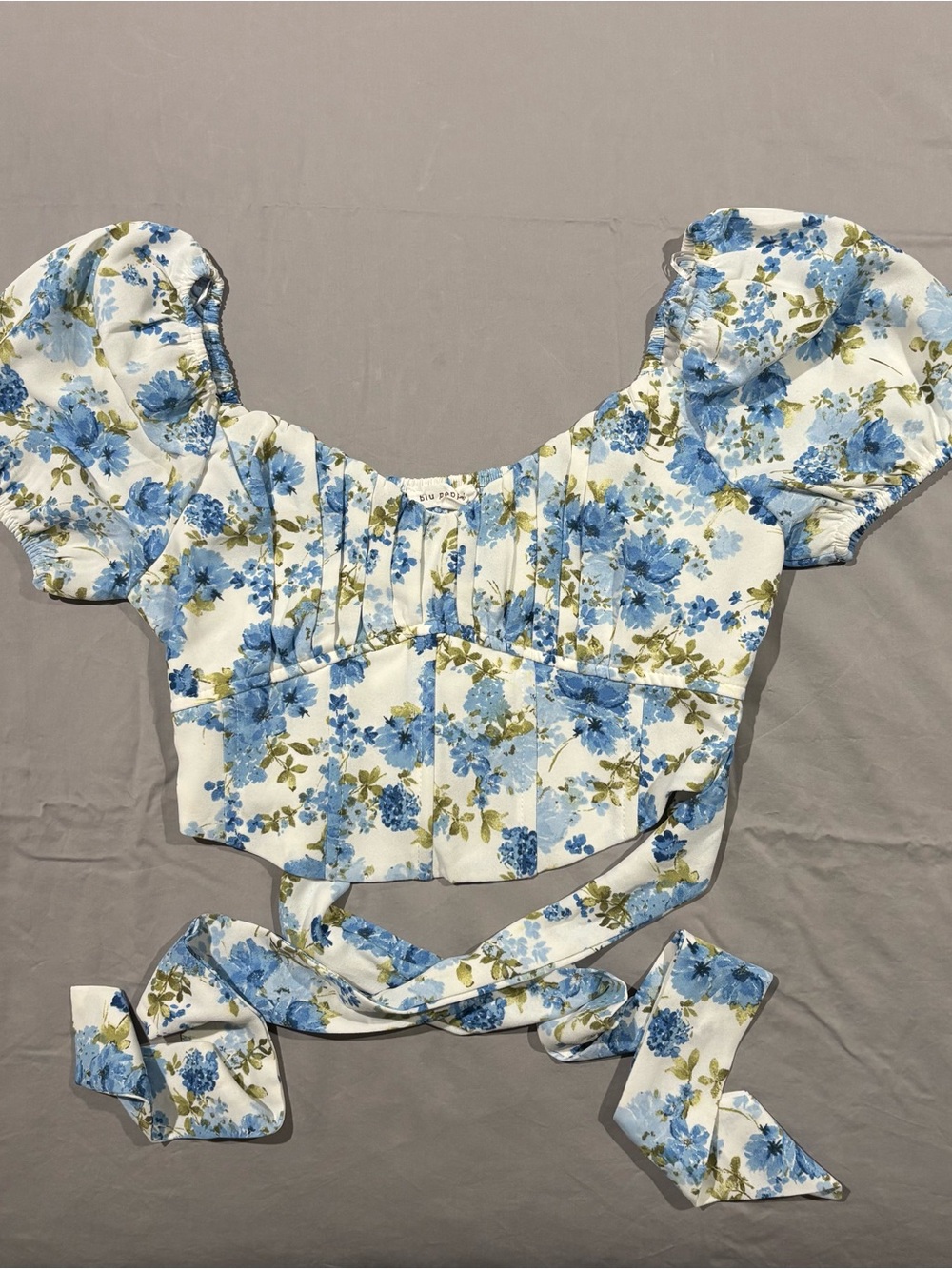 Blu Pepper Blue and White Floral Puff-Sleeve Crop Top